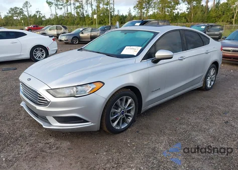 2017 Ford Fusion Hybrid Se z USA, uszkodzony, nr VIN 3FA6P0LU5HR315074